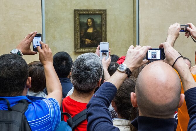 Paris Louvre Small Group Tour with Pre-Reserved Tickets - The guides make the difference