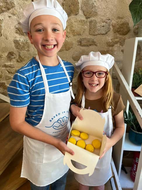 Paris: Macaron Baking Class for Families and Kids - The location and arrival details