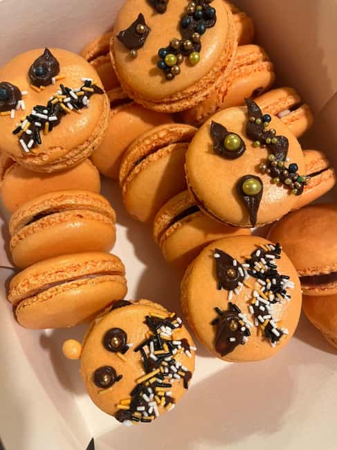 Paris: Macaron Baking Class for Families and Kids - What happens during the two-hour session