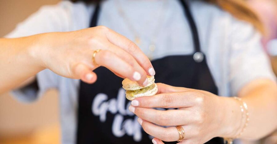 Paris: Macaron Class at Galeries Lafayette - Who will enjoy this Paris pastry experience