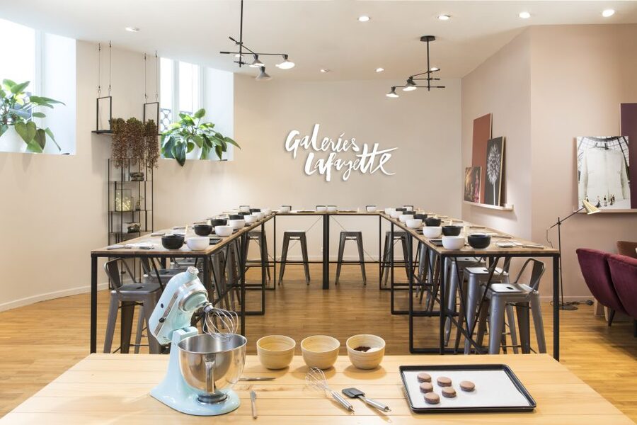 Paris: Macaron Class at Galeries Lafayette - Finding Appartement Lafayette inside the store