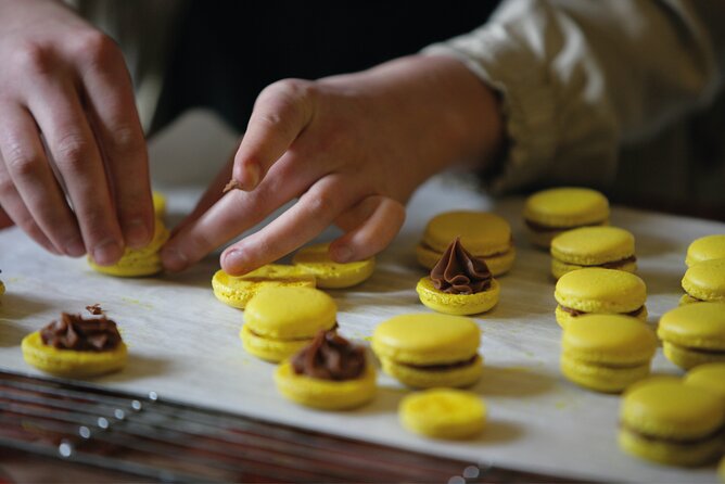 Paris Macarons Small-Group Baking Class with a Chef - Key points at a glance
