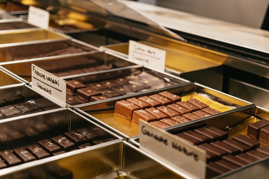 Paris: Montmartre Food and Wine Guided Tour - Key points to know before booking