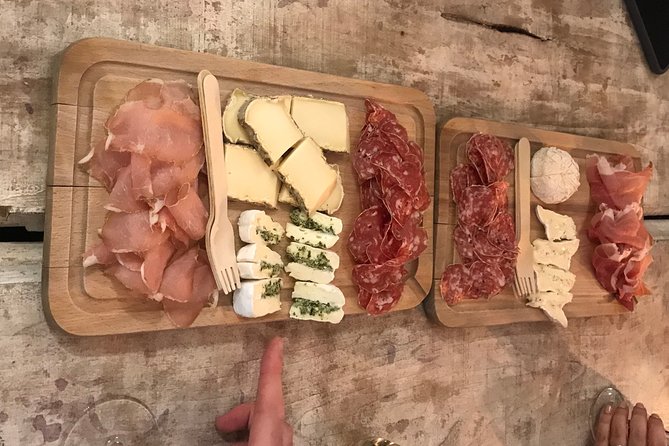 Paris Montmartre Food Tour - A Full French Meal by Do Eat Better - The walking is part of the meal