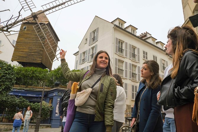 Paris Montmartre Food & Wine Tour with Eating Europe - Everyday Paris at the butcher and brasserie