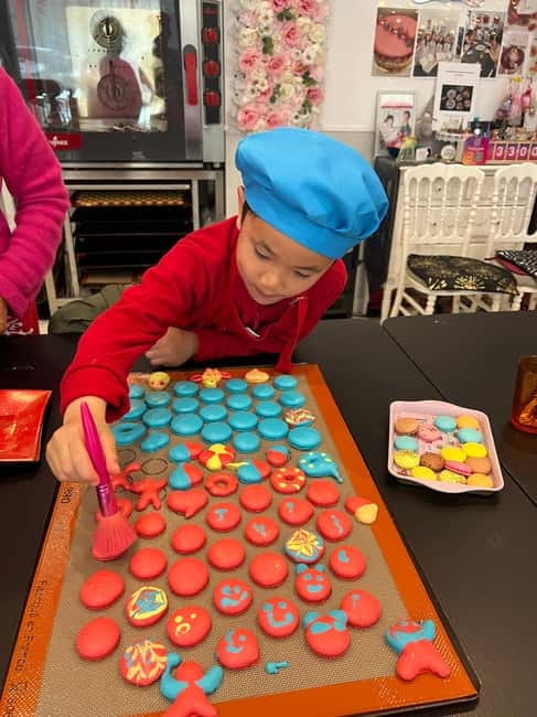 Paris: Montmartre Macaron Baking Workshop - What the high rating gets right, and where to stay realistic