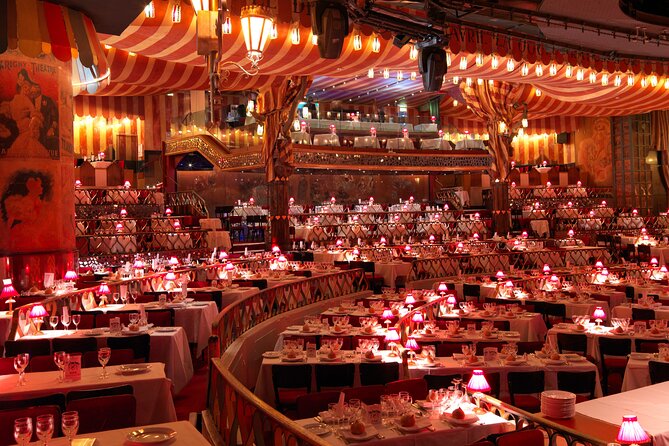 Paris Moulin Rouge 3-Courses Dinner with Wine and Show - Seating, sound, and the crowded room