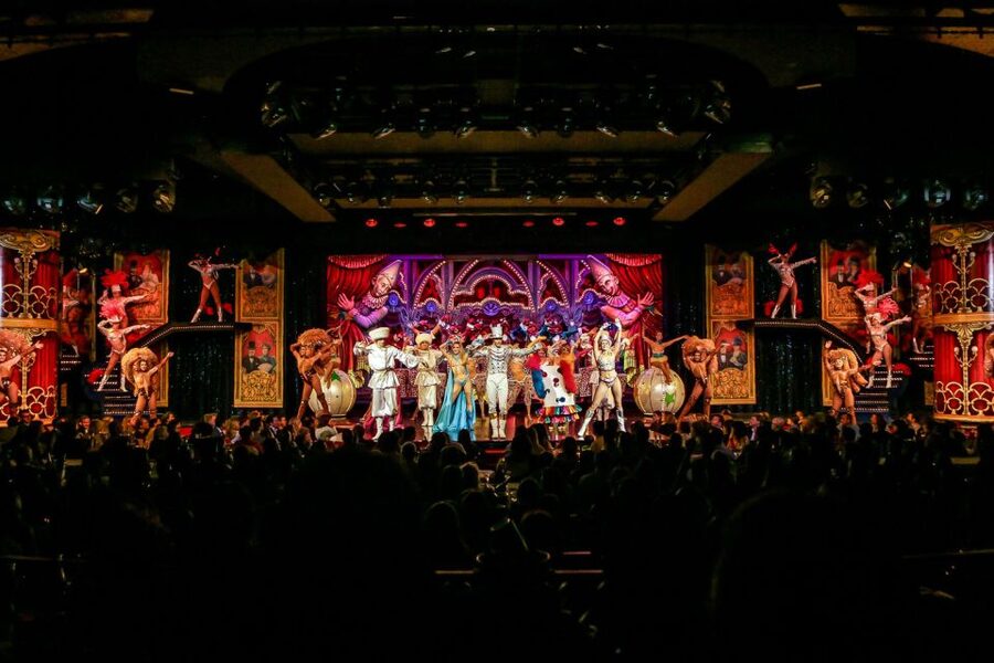 Paris: Moulin Rouge Cabaret Show Ticket with Champagne - The costumes and stage design