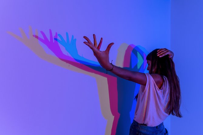 Paris Museum of Illusions Entry Ticket - The vortex tunnel tests your balance
