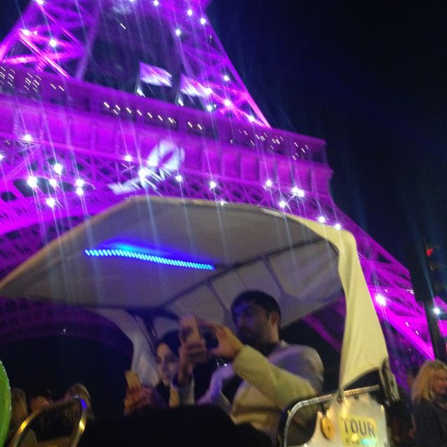 Paris: Nighttime Tuk-Tuk Tour - Meeting at the Champs-Élysées