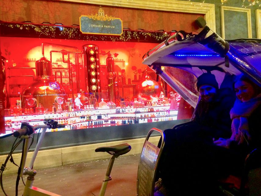 Paris: Nighttime Tuk-Tuk Tour - Cold weather, rain, and the open-air tradeoff