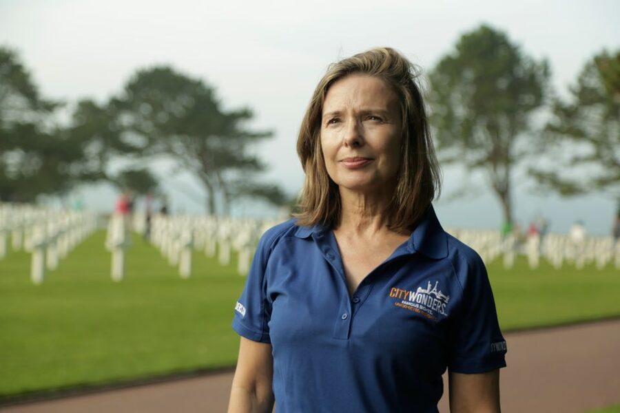 Paris: Normandy D-Day Sites Guided Day Trip with Lunch - The guides make the long day worthwhile