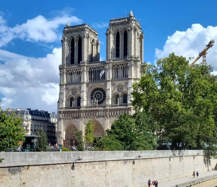 Paris: Notre Dame Exterior, Latin Quarter Tour and Pantheon - Procope and Odeon connect Parisian café life with the theater