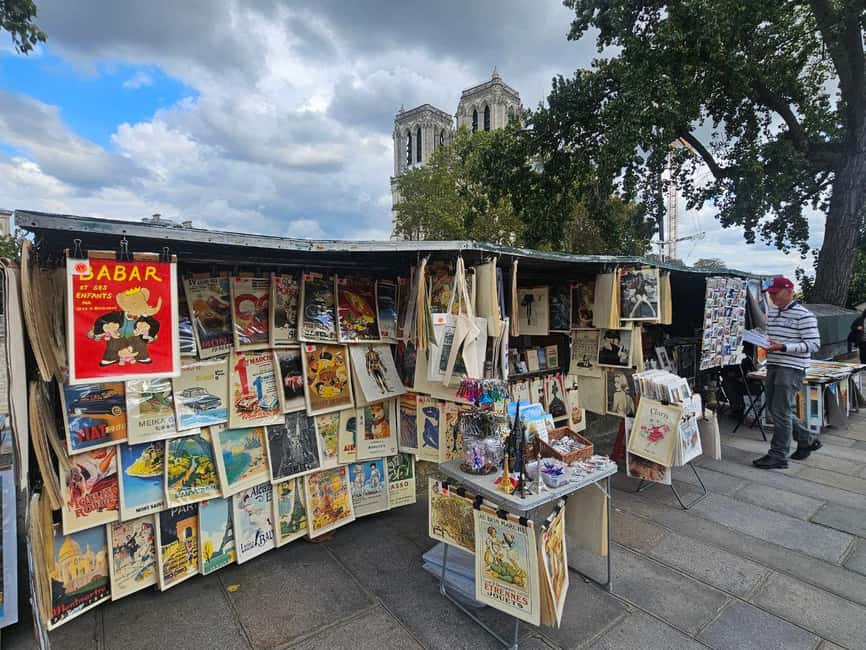 Paris: Notre Dame Outdoor Tour with Sainte-Chapelle / Crypt. - The five-minute walk to Shakespeare and Company
