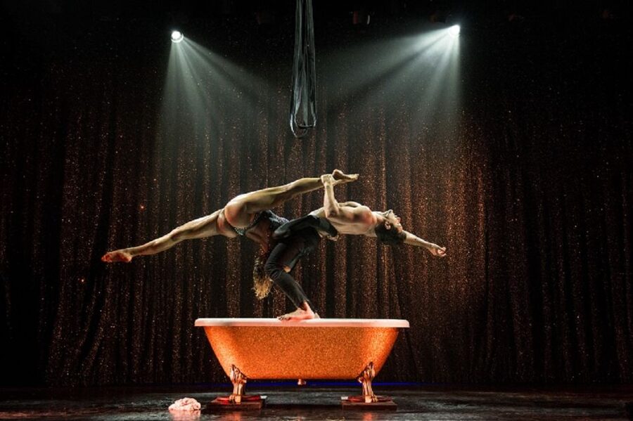 Paris: Paradis Latin Cabaret Show with Optional Champagne - My verdict on the best ticket choice