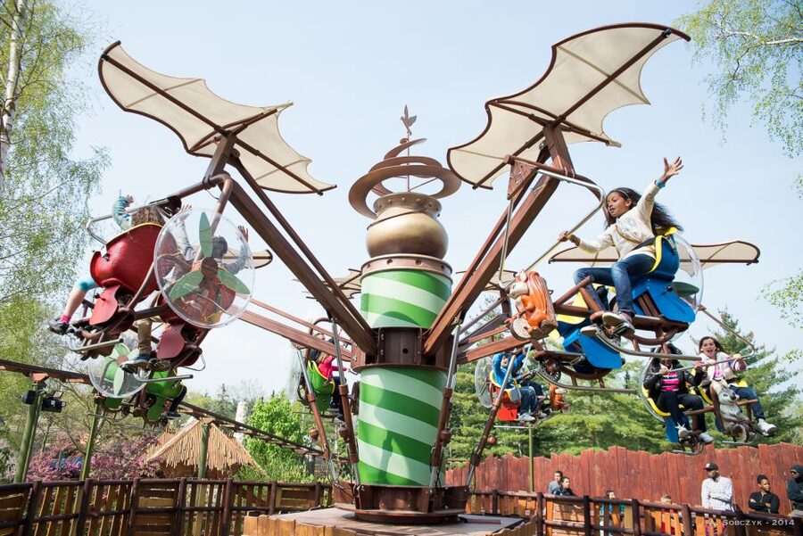 Paris: Parc Astérix Full-Day Entrance Ticket - Who will enjoy Parc Astérix most?