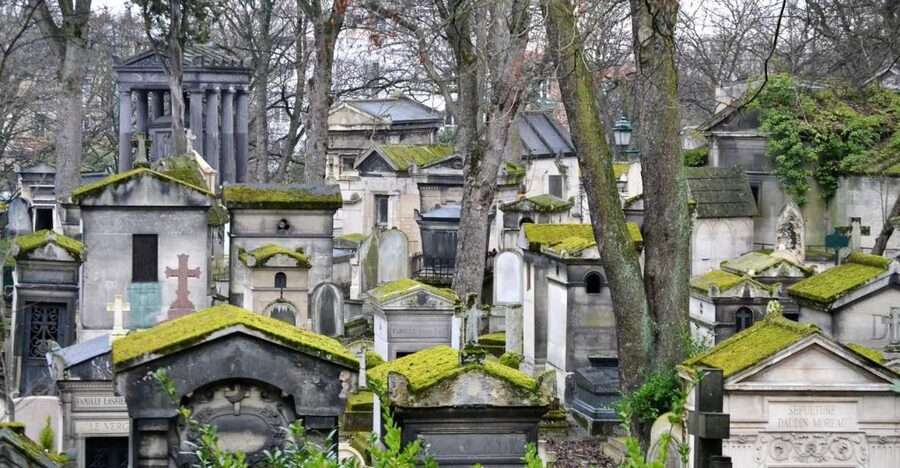 Paris: Pere Lachaise Cemetery Guided Tour - Key points to know