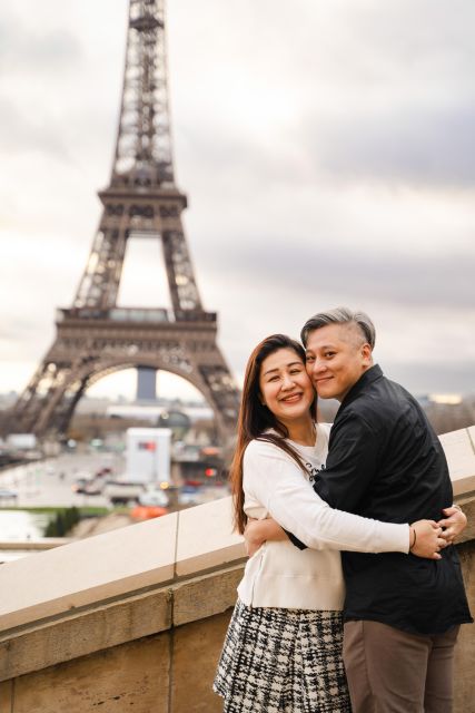 Paris: Premium Photoshoot with Iconic Eiffel Tower Views - The people behind the camera