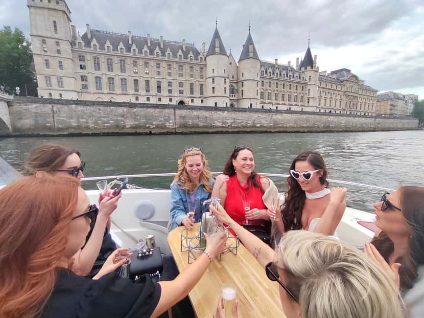 Paris Private Boat Seine River with Captain Guide - Notre Dame and Île de la Cité