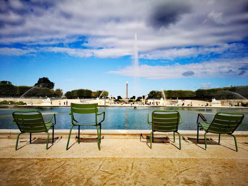 Paris: private city tour with seine river cruise - Comédie-Française and Palais-Royal gardens