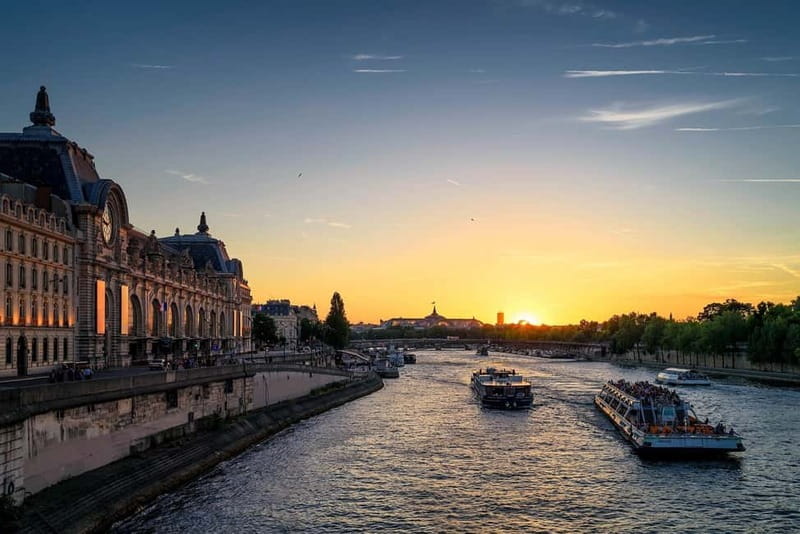 Paris: private city tour with seine river cruise - Place de la Concorde to the Champs-Élysées