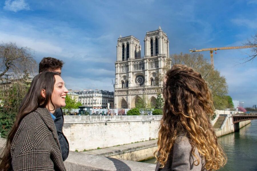 Paris Private Custom Tour: Half-Day with a Local Guide - Who should book this Paris tour