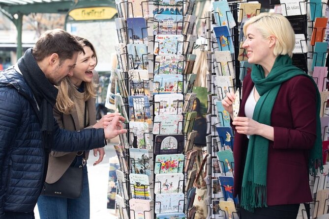 Paris Private Custom Tour with a Local Guide, Hidden Gems & Highlights - Le Marais, from Place de la République to quiet courtyards