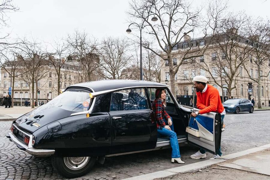 Paris: Private Guided City Tour in a Traction Avant or DS 21 - Key points to know before booking