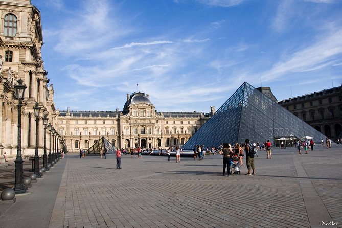 Paris Private Louvre Museum, Must See, 1H30 Tour. - The price and what you receive