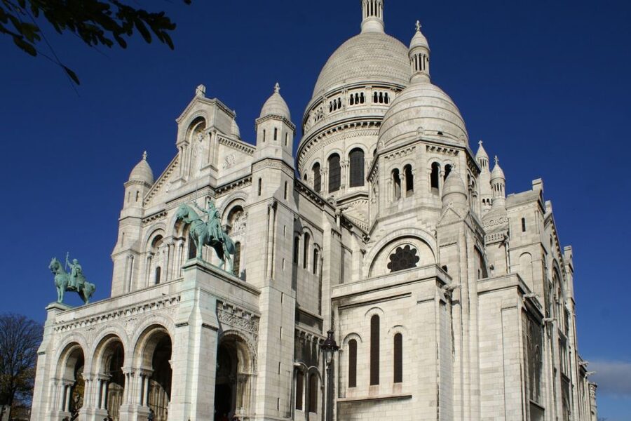 Paris: Private or Shared City Highlights Tour - Languages, guides, and personal service