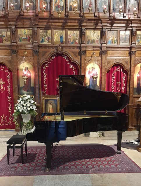 Paris: Romantic Piano Concert at Saint-Julien-le-Pauvre - What the one-hour concert feels like