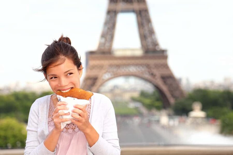 Paris: Seine Cruise & Crepe Tasting near the Eiffel Tower - Why the Seine is the best place to start