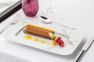 Seine River Cruise with 3-Course Dinner & Live Music