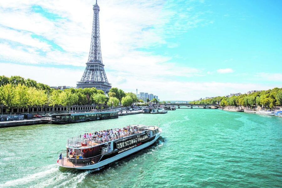 Paris: Seine River Cruise with a Live Guide - Musée d’Orsay and the changing river view