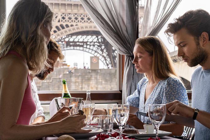Paris Seine River Gourmet Lunch Cruise with Champagne Option - Who should book this cruise?