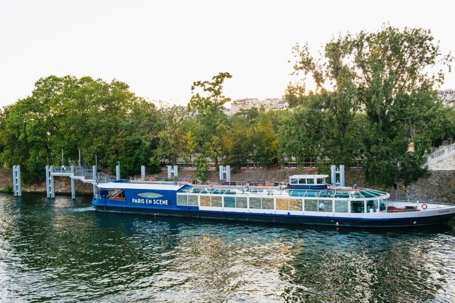 Paris: Seine River Panoramic Views Dinner Cruise - Who gets the most value from the $64 price