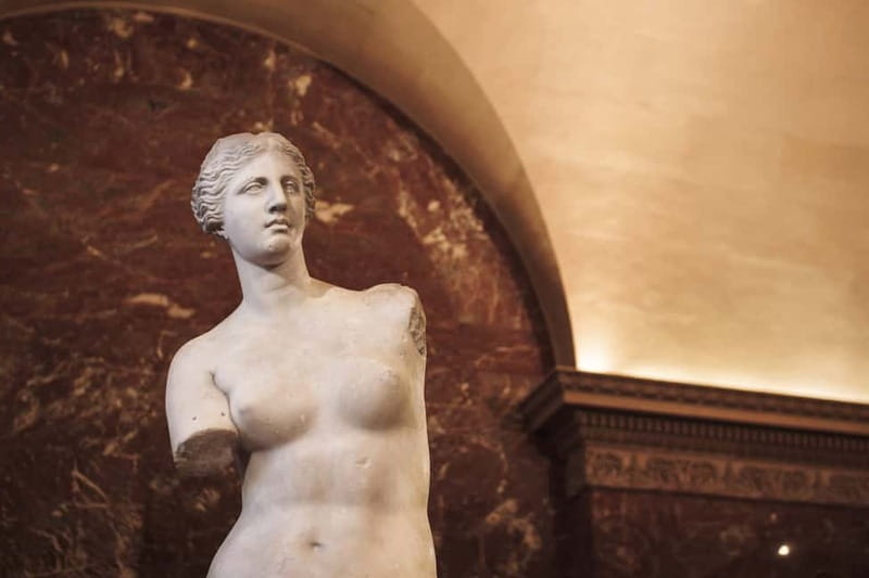 Paris: Skip-the-Line Louvre Highlights Tour with Mona Lisa - Venus de Milo and the ancient world