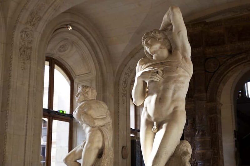 Paris: Skip-the-Line Louvre Highlights Tour with Mona Lisa - The Mona Lisa and what to expect in the crowd
