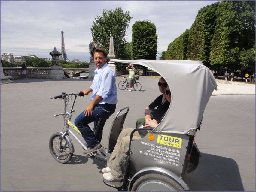 Paris Tuk-Tuk: 2, 4 or 6H First Highlights & Parisian Areas - The Marais and everyday Paris