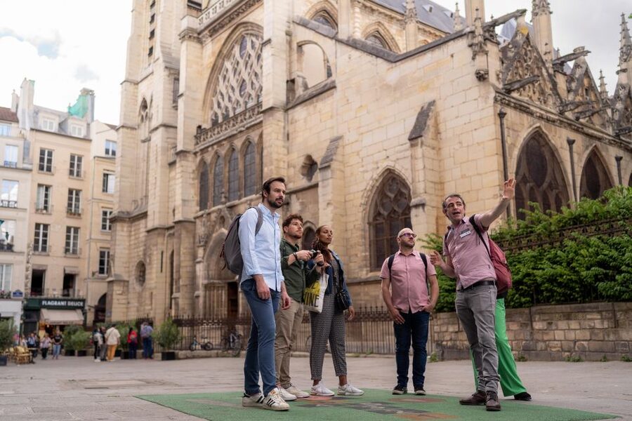 Paris Uncovered: Unique Guided Walking Tours with a Twist - Practical details that affect your day