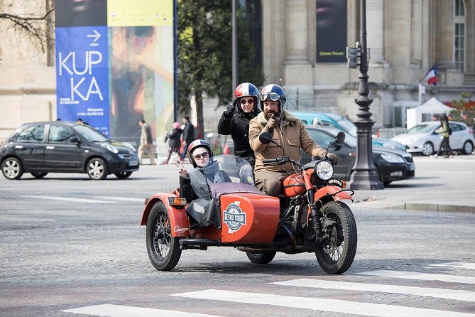 Paris Vintage Private City Tour on a Sidecar Motorcycle - Place Vendôme, Palais-Royal, and Galerie Vivienne