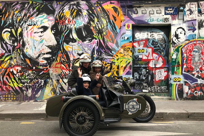 Paris Vintage Private City Tour on a Sidecar Motorcycle - The Eiffel Tower, Arc de Triomphe, and Les Invalides