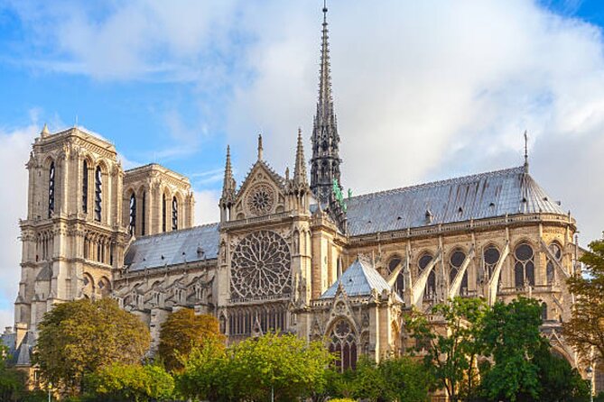 Paris with a Tuk Tuk - Private 3-Hour TukTuk Tour - The Louvre: a picture stop, not a museum visit