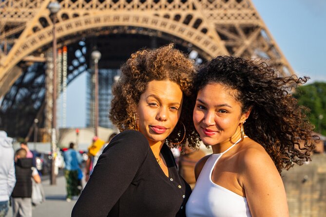 Paris: Your Own Private Photoshoot at the Eiffel Tower - Is $33.88 good value?