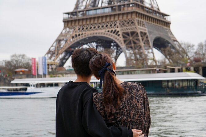 Photo Session in Paris - Photographer at the Eiffel Tower - Price and value at $66.51 per person
