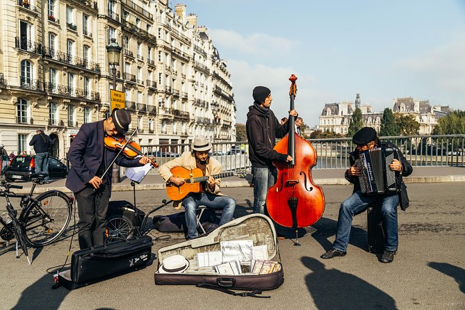 PRIVATE TOUR: Highlights & Hidden Gems of Paris With Locals - From the opera district to grand boulevards