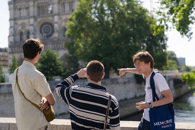 Sainte-Chapelle, Conciergerie & Notre Dame Exterior Guided Tour - The guides make or break the pace