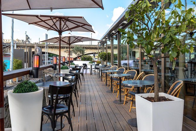 Seine River Sightseeing Cruise and Dinner at Le Bistro Parisien - What you see between the Eiffel Tower and Ile Saint-Louis