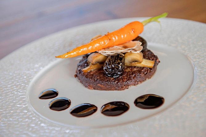 Seine River Sightseeing Cruise and Dinner at Le Bistro Parisien - Who gets good value from the $84.70 price