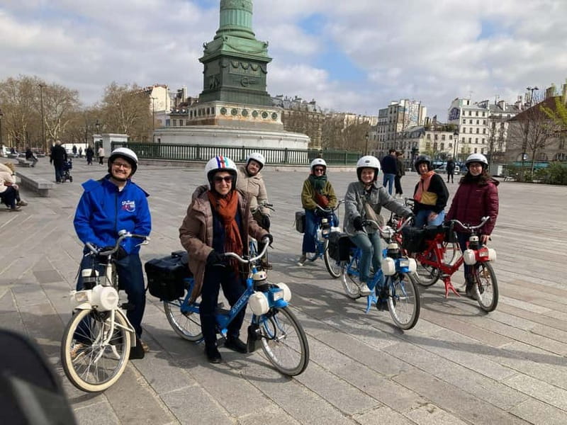 Solex Guided Tour of Chic Paris - République and the city’s public meeting place